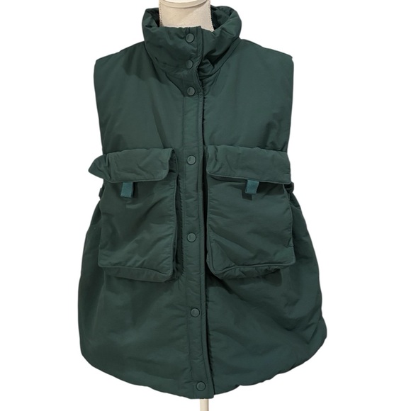 Free People Cabin Fever Insulated Puffer Vest in Evergreen Size M. NWT - Picture 6 of 13